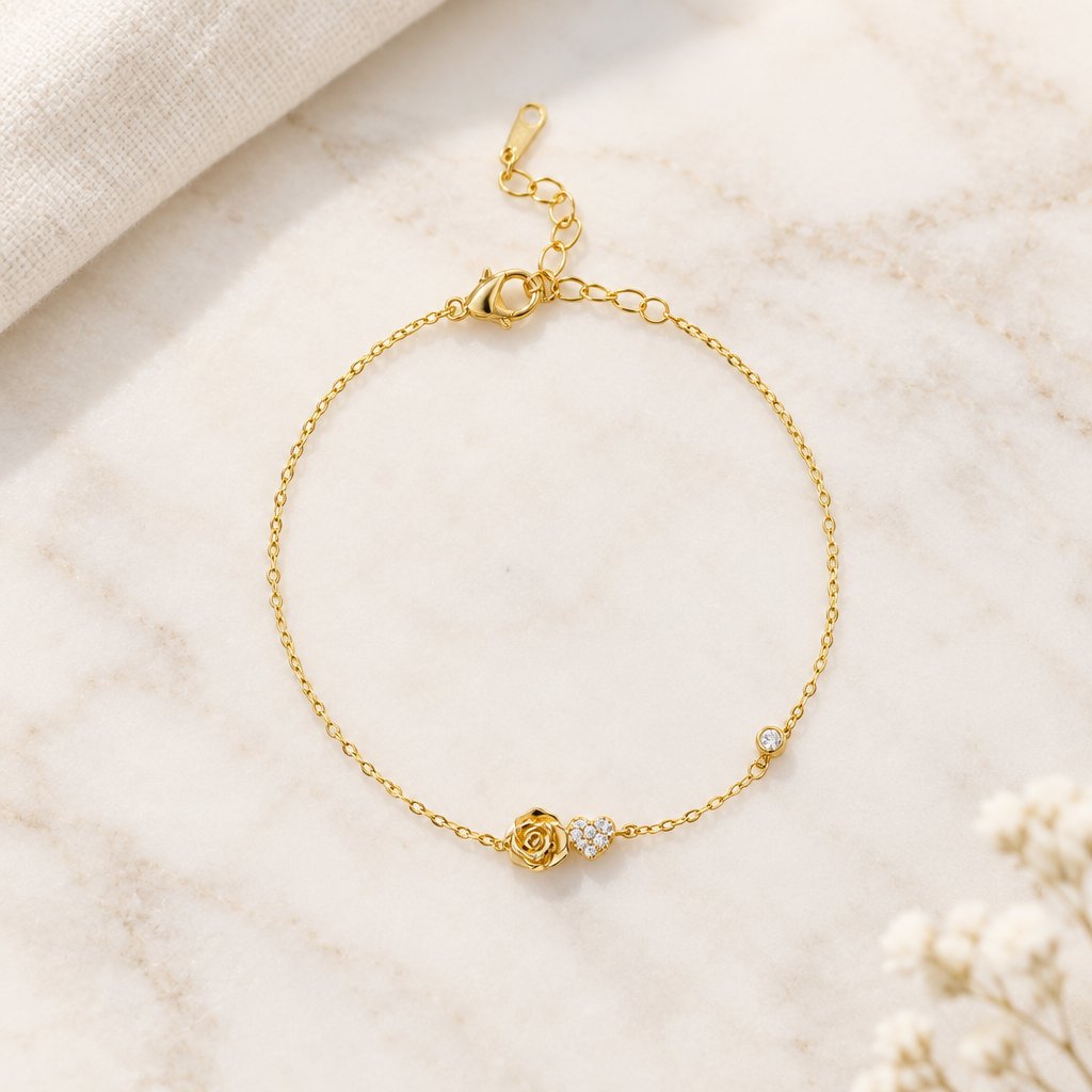 Bracelet doré à rose et cœur
