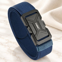 Ceinture sans trou bleu marine enroulée