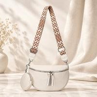 Sac bandoulière demi-lune blanc avec son porte-monnaie rond assorti